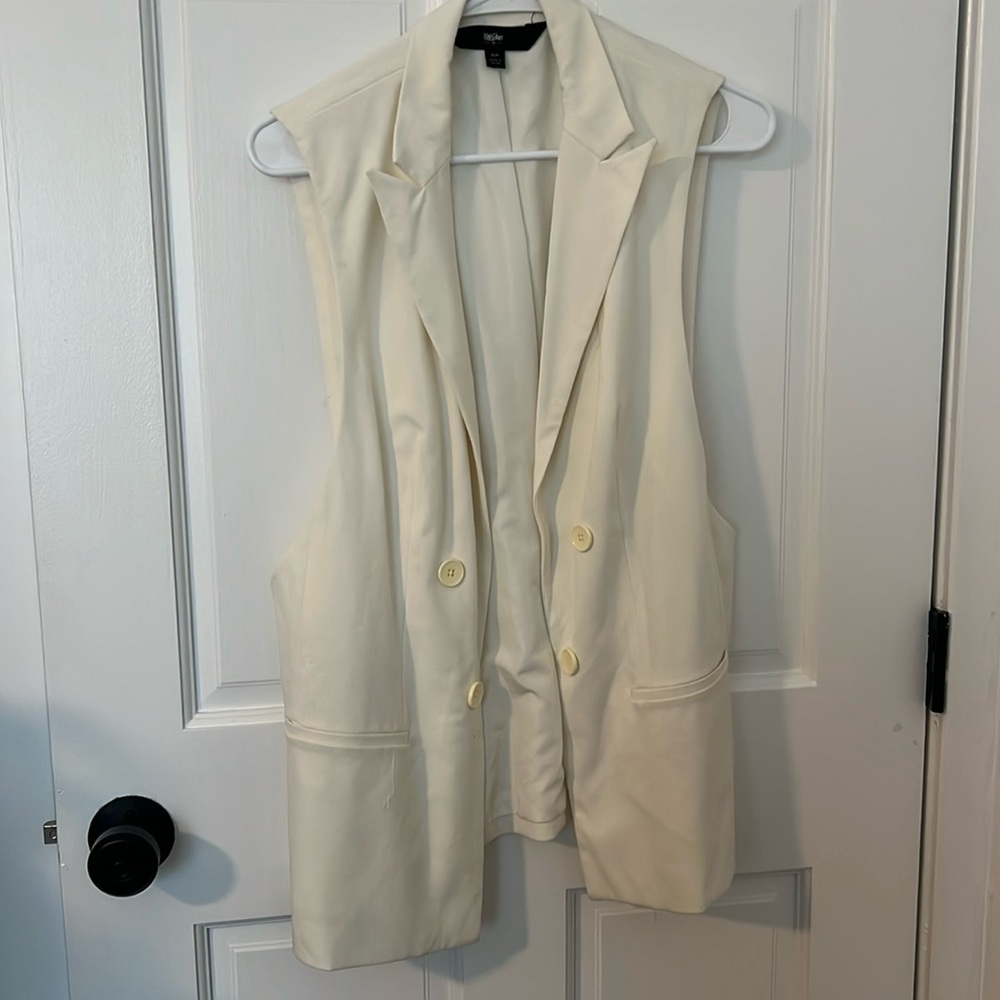 *NWT* Massimo for target ivory vest